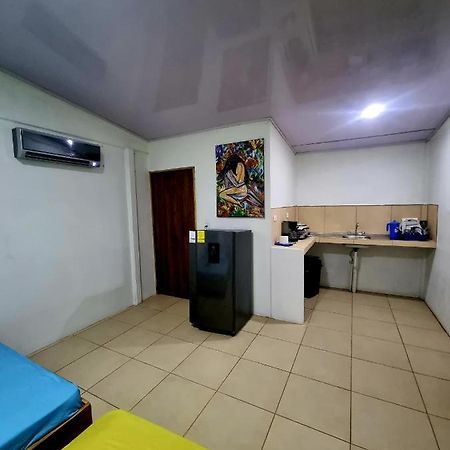 Ballena Oasis Homes อูวีตา ภายนอก รูปภาพ